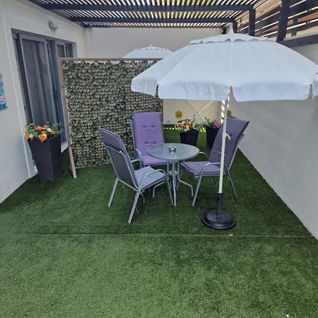 Green - Comfy Center Rodos Asgourou 외부 사진