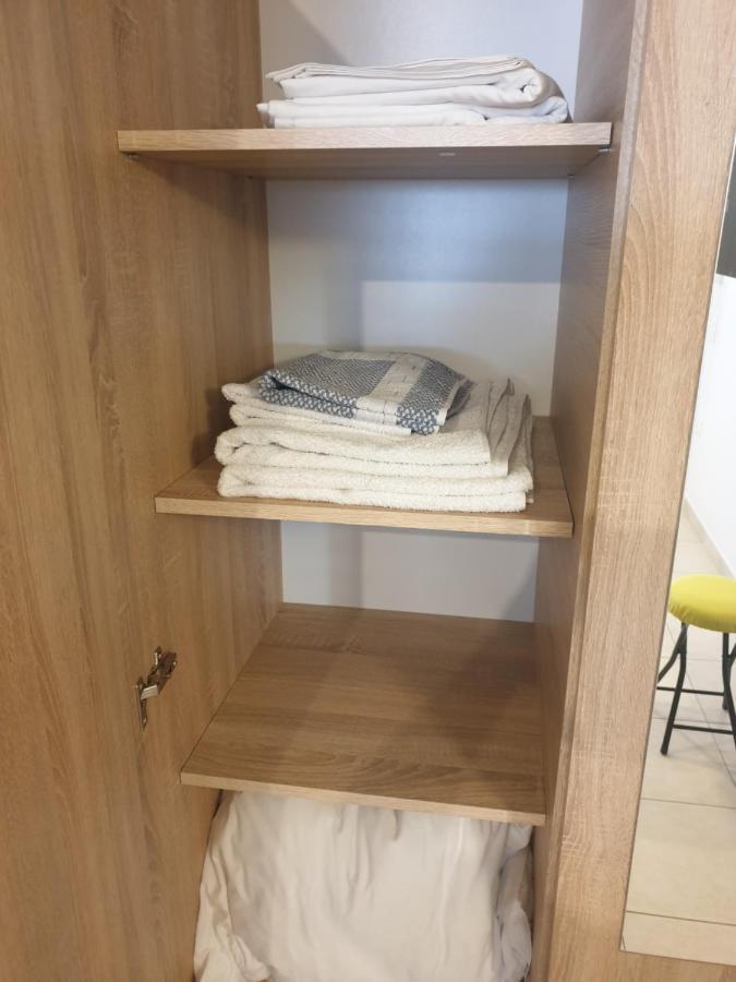 Green - Comfy Center Rodos Asgourou 외부 사진